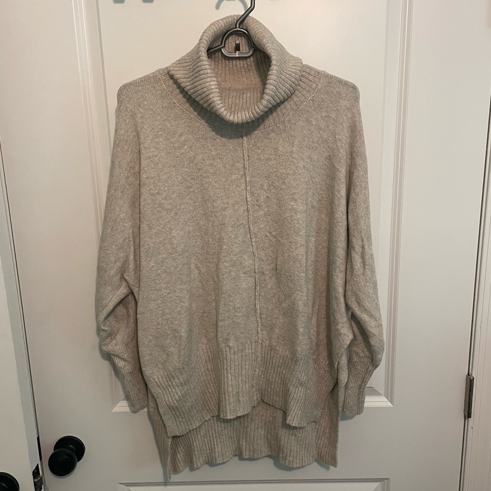 Jessica Simpson Split Hem Sweater